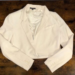 EXPRESS brand white cropped blazer, Size 6 but fits XS-M
